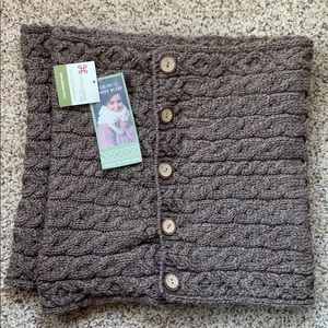 100% merino wool scarf